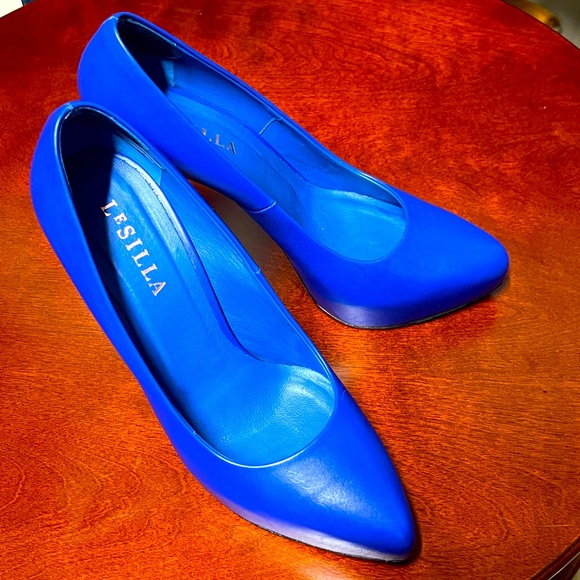 Le SILLA. Royal blue pump, soft leather. Size IT39/ US8, spike heel. - Picture 2 of 12